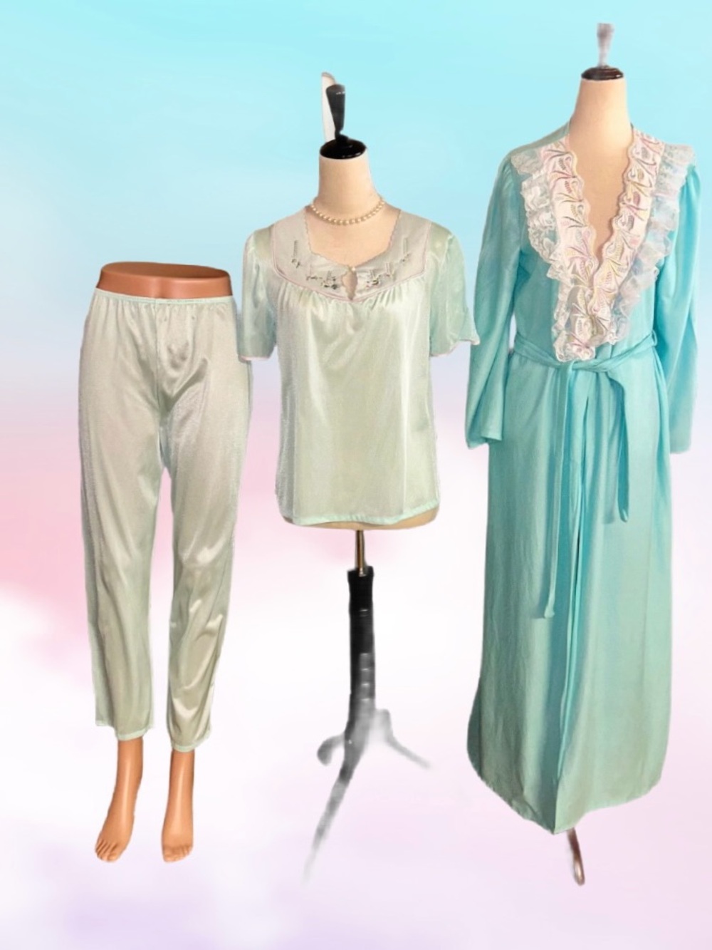 Lady Ronte ~ Medium ~ Vintage ~ USA ~ Turquoise ~ 3 Piece Set W/ Robe & Pajamas